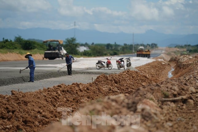 Lộ diện hình hài cao tốc Phan Thiết - Vĩnh Hảo trị giá gần 11.000 tỷ đồng - Ảnh 10.