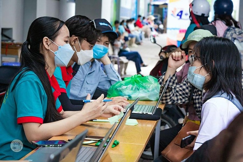 Tuyển sinh bổ sung vẫn vắng bóng thí sinh - Ảnh 1.