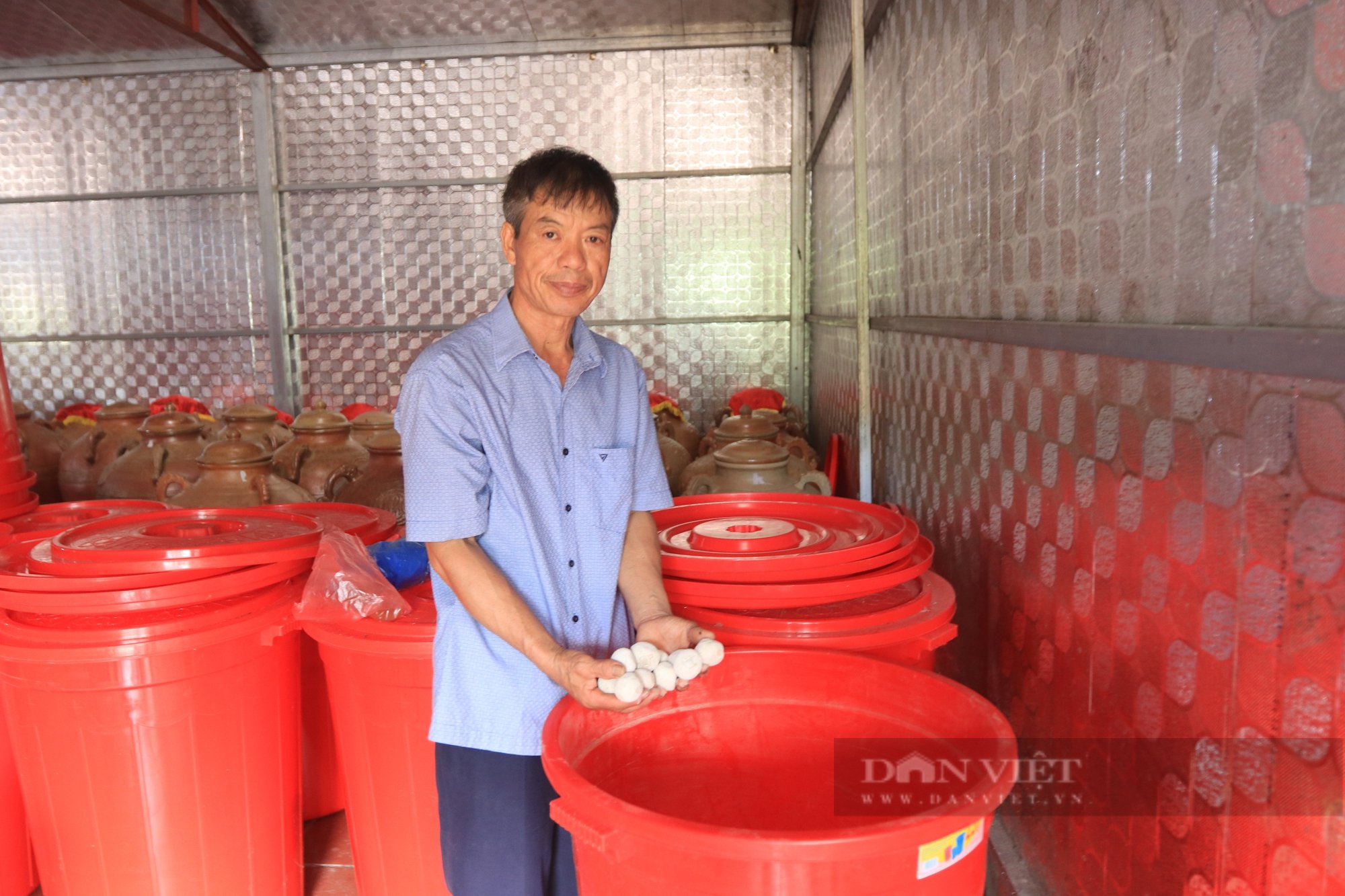 Lão nông dân và bí quyết thứ rượu 3 sao ở Xứ Lạng - Ảnh 3.