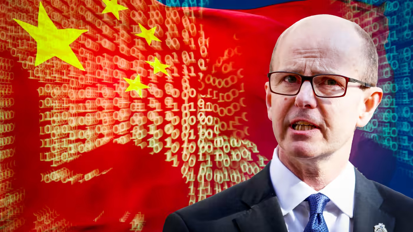 Giám đốc GCHQ Jeremy Fleming nói rằng, cách tiếp cận chính trị của Trung Quốc đối với công nghệ là &quot;một vấn đề ngày càng cấp bách mà chúng ta phải thừa nhận và giải quyết&quot;. Ảnh: @AFP.
