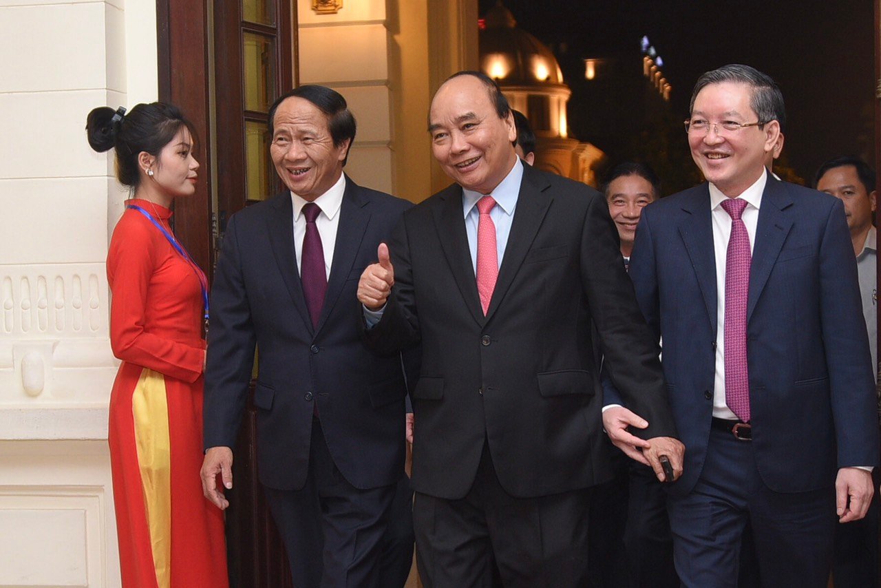 Lễ tôn vinh và trao danh hiệu cho 100 &quot;Nông dân Việt Nam xuất sắc 2022&quot; - Ảnh 1.