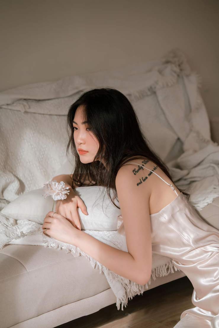 &quot;Ngọc nữ bóng chuyền&quot; Trần Việt Hương dáng sexy tuổi 24 - Ảnh 7.