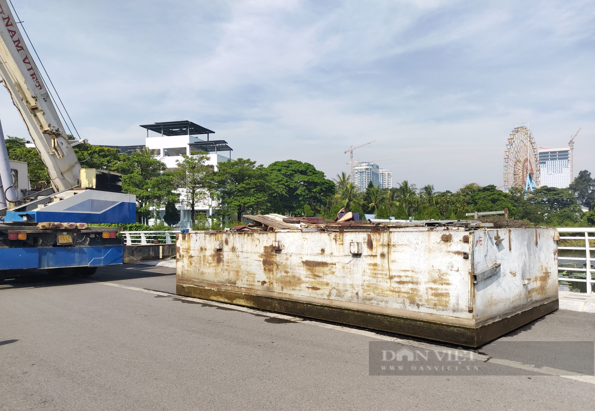 Quận Tây Hồ di dời nhiều phương tiện thuỷ nội địa ra khỏi Hồ Tây - Ảnh 9.