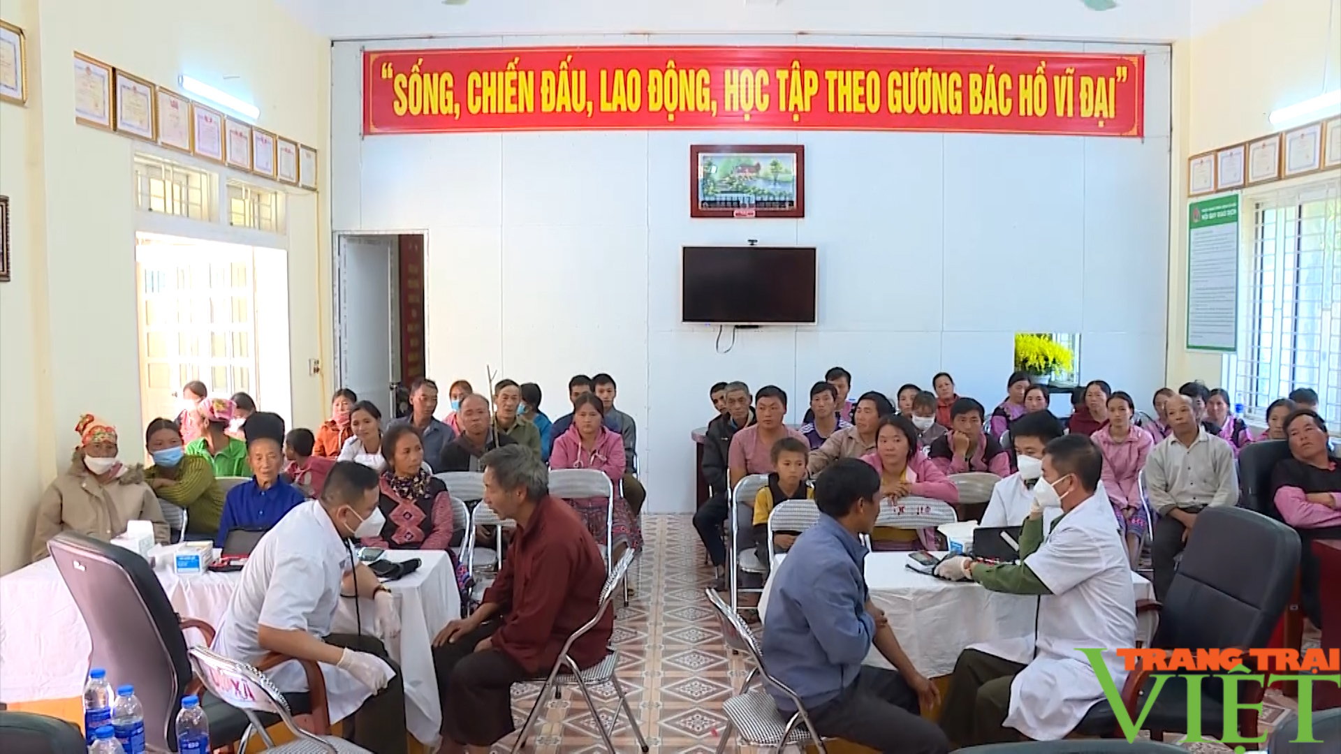 Thắm tình quân dân nơi biên giới - Ảnh 3. Thắm tình quân dân nơi biên giới - Ảnh 3.