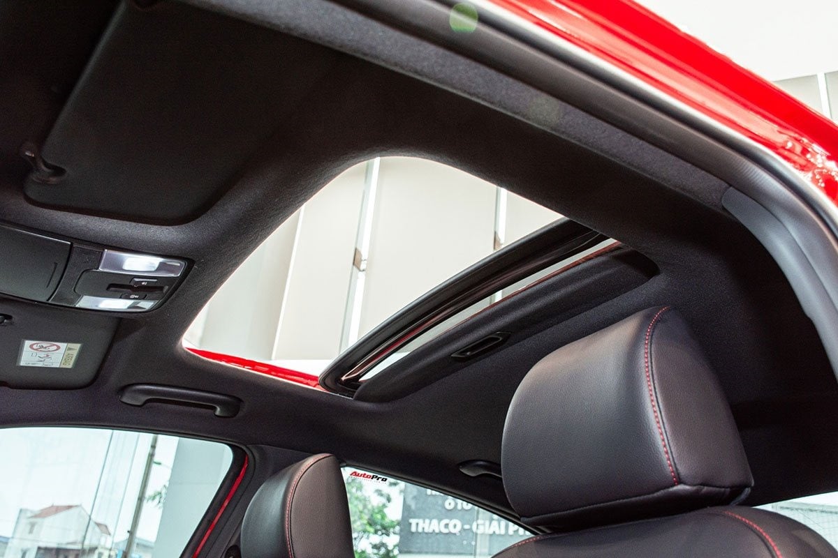 Sedan hạng C, chọn Kia K3 hay Hyundai Elantra? - Ảnh 8.