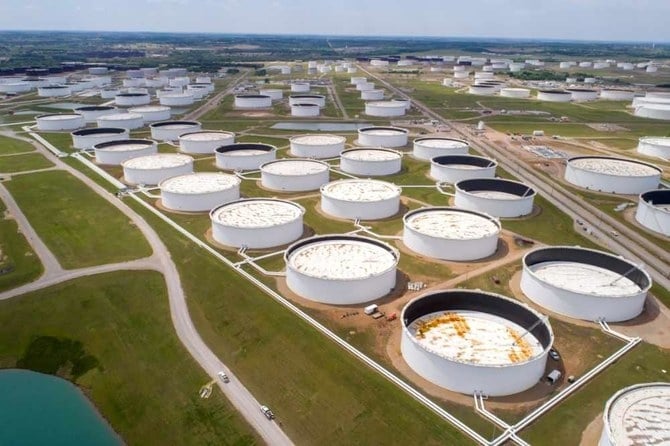 Giá xăng dầu hôm nay 2/10: Giá xăng dầu giảm bao nhiêu vào đầu tuần tới? - Ảnh 1.