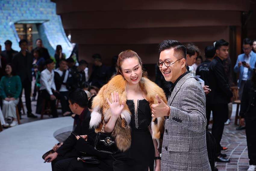 Xuân Bắc, vợ chồng Tuấn Hưng và dàn sao dự “Bước chân di sản’ - Ảnh 1.