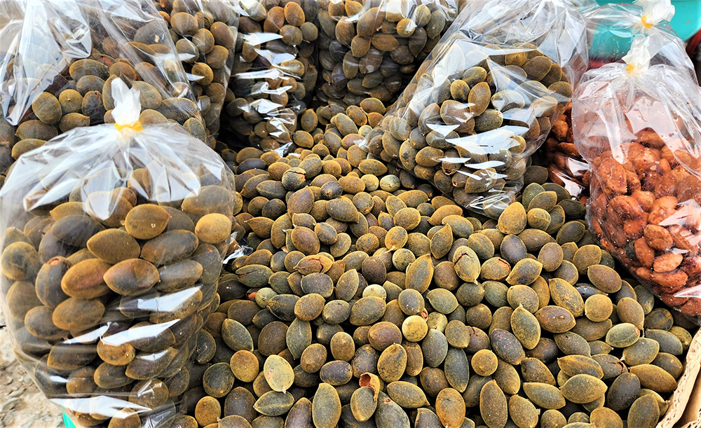 Chợ nào ở miền Tây được mệnh danh là thủ phủ mắm? - Ảnh 14.