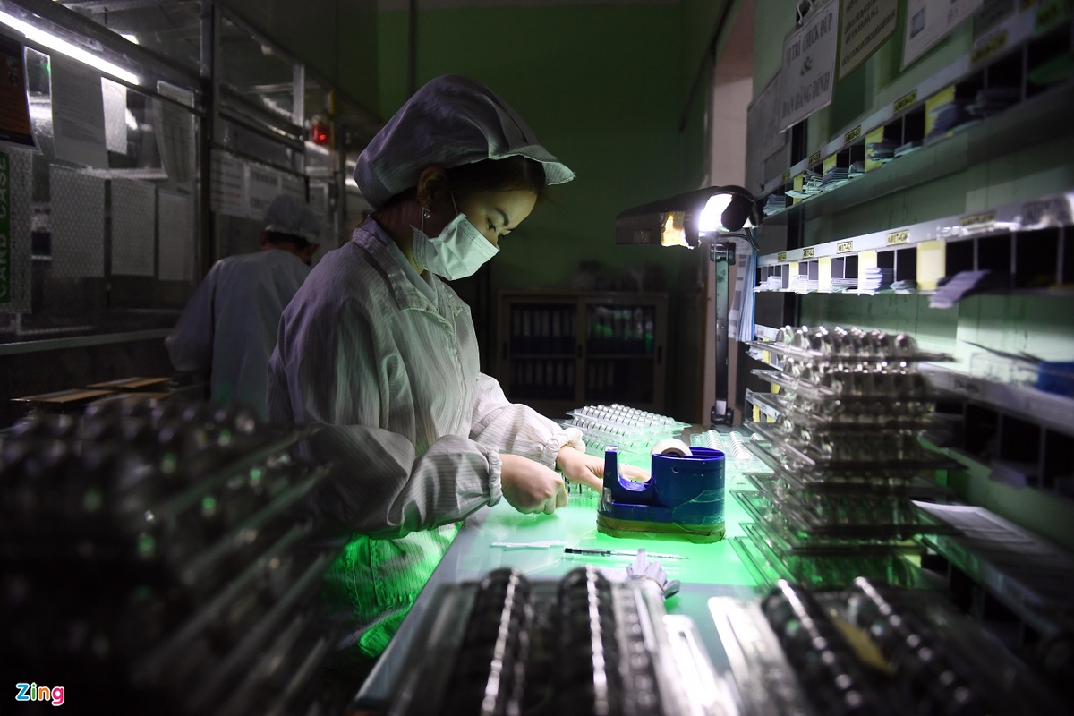 Giá USD tăng cao, doanh nghiệp đối phó thế nào - Ảnh 3. Giá USD tăng cao, doanh nghiệp đối phó thế nào - Ảnh 3.