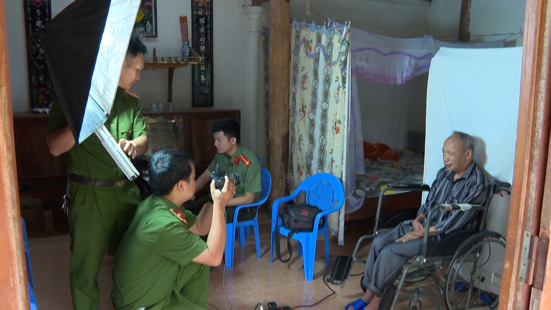 Sơn La: Ngày, đêm hoàn thành chỉ tiêu Luật Cư trú - Ảnh 9. Sơn La: Ngày, đêm hoàn thành chỉ tiêu Luật Cư trú - Ảnh 9.