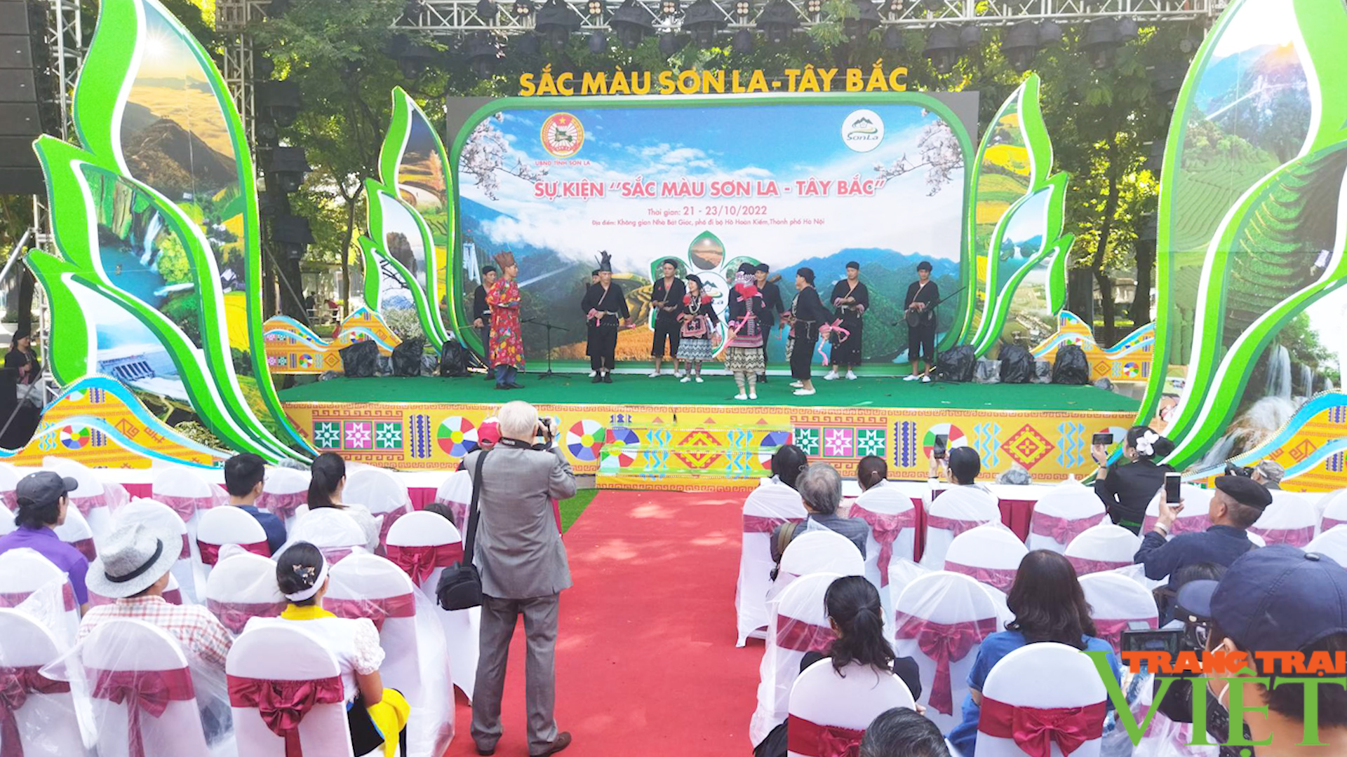 'Sắc màu Sơn La – Tây Bắc' lần thứ 2, năm 2022 - Ảnh 1. 'Sắc màu Sơn La – Tây Bắc' lần thứ 2, năm 2022 - Ảnh 1.
