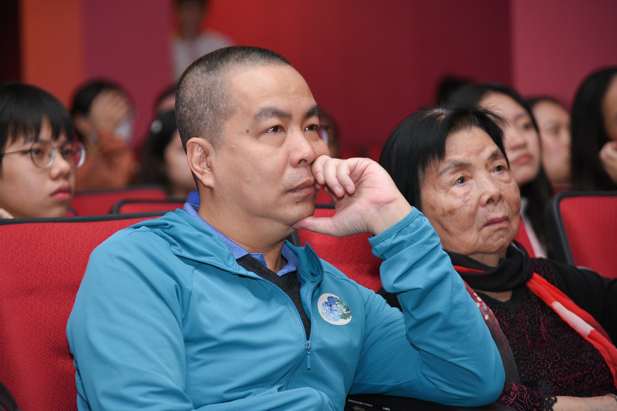 Thi ca Xuân Quỳnh đầy mới mẻ qua một cách nhìn khác - Ảnh 6.