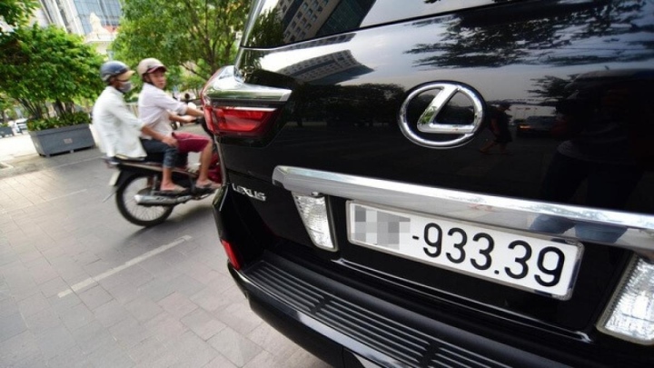 Cần coi biển số xe đẹp là tài sản và đảm bảo các quyền sở hữu - Ảnh 1.