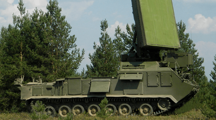Ukraine bắt giữ hơn 500 xe chiến đấu, phá hủy trạm radar 'Mắt thần' tối tân của Nga - Ảnh 1.