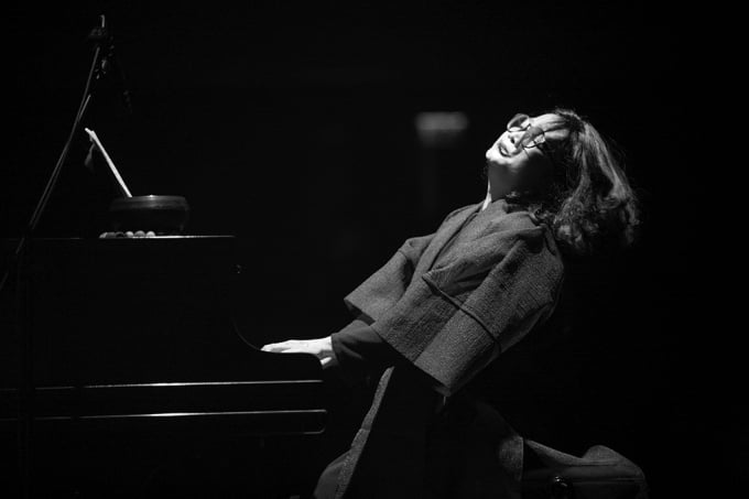 Nghệ sĩ piano Phó An My tái xuất sau 3 năm ở ẩn trên núi - Ảnh 1.
