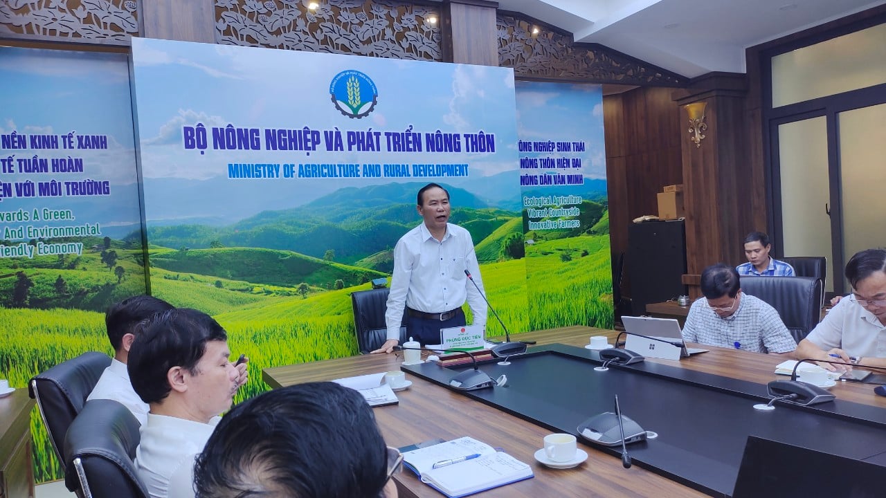 Hiệp hội, ngành hàng chăn nuôi &quot;ăn cơm nhà vác tù và hàng tổng&quot;: Đề xuất cơ chế xứng tầm - Ảnh 1.