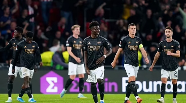Arteta nói rõ vấn đề của Arsenal sau trận thua PSV - Ảnh 1.