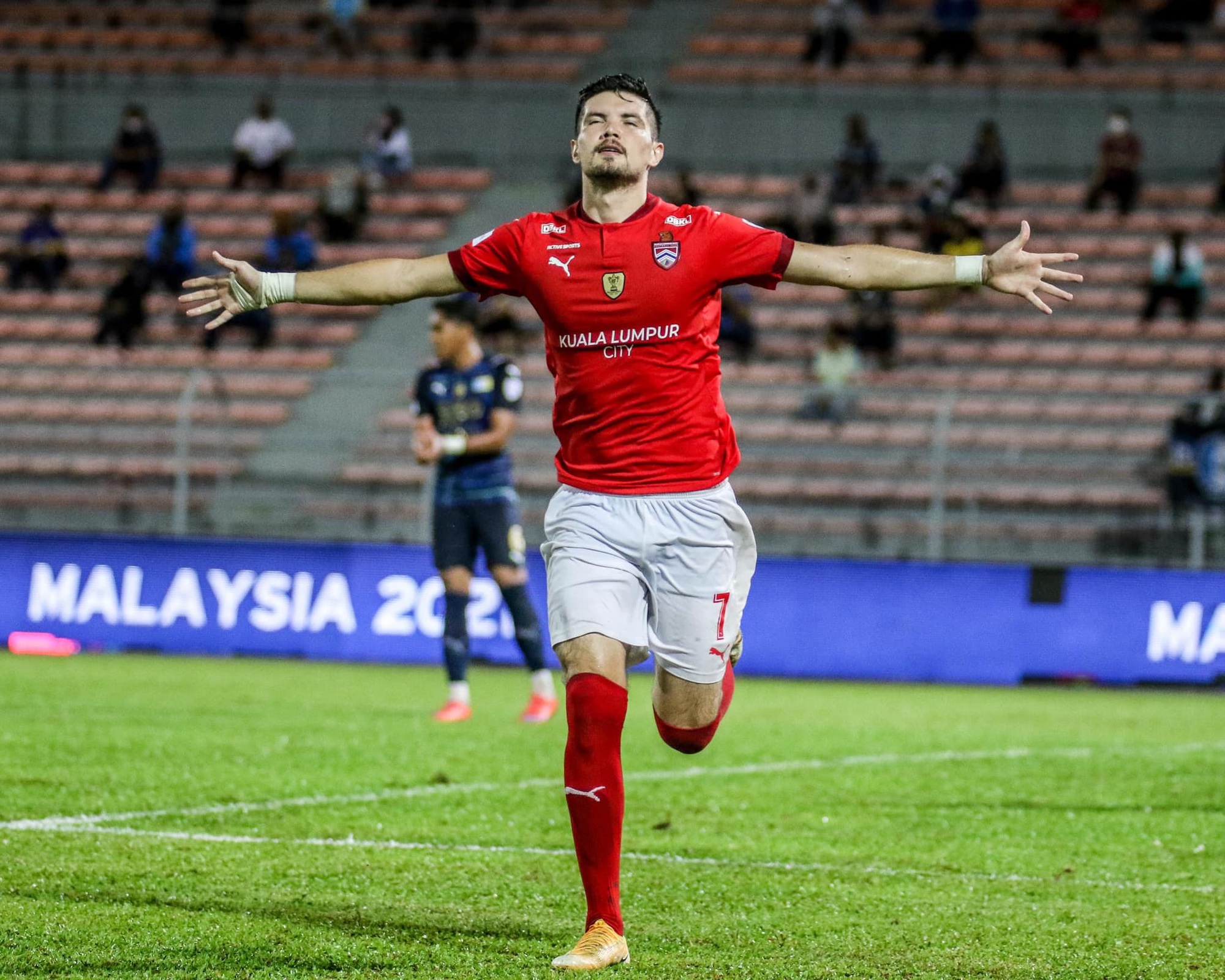 Malaysia nhập tịch &quot;hàng khủng&quot; từ Nam Mỹ, sẵn sàng cho AFF Cup 2022 - Ảnh 2.