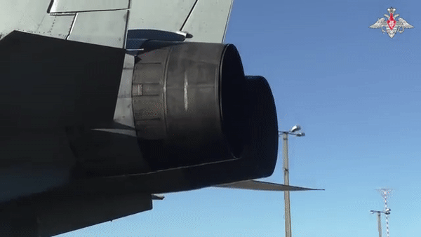 Tiêm kích MiG-31 Nga đã bắn rơi cường kích Su-24 Ukraine thế nào? - Ảnh 6.