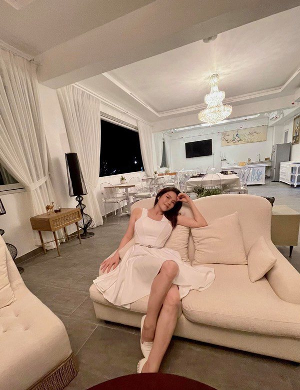Hé lộ 4 điểm gây choáng váng trong biệt thự của nữ diễn viên vừa dính tin đồn bị bắt - Ảnh 12.