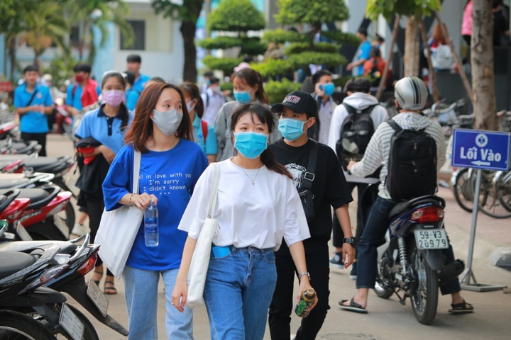 Loạt trường đại học đầu tiên thông báo lịch nghỉ Tết Nguyên đán 2023: Có nơi nghỉ tới 3 tuần - Ảnh 1.