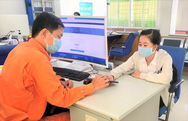 Điện lực miền Nam: Chăm sóc khách hàng hiệu quả hơn nhờ số hóa - Ảnh 2.