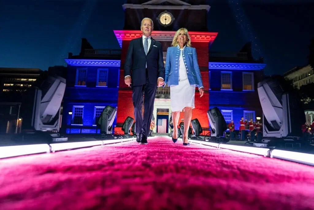 Người Mỹ không còn mặn mà với trận tái đấu Trump - Biden - Ảnh 2.