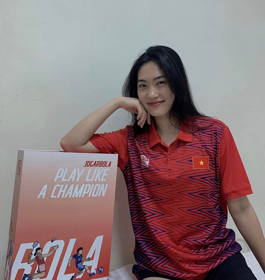 Mê mẩn trước nhan sắc của &quot;ngọc nữ bóng chuyền&quot; Trần Việt Hương - Ảnh 5.