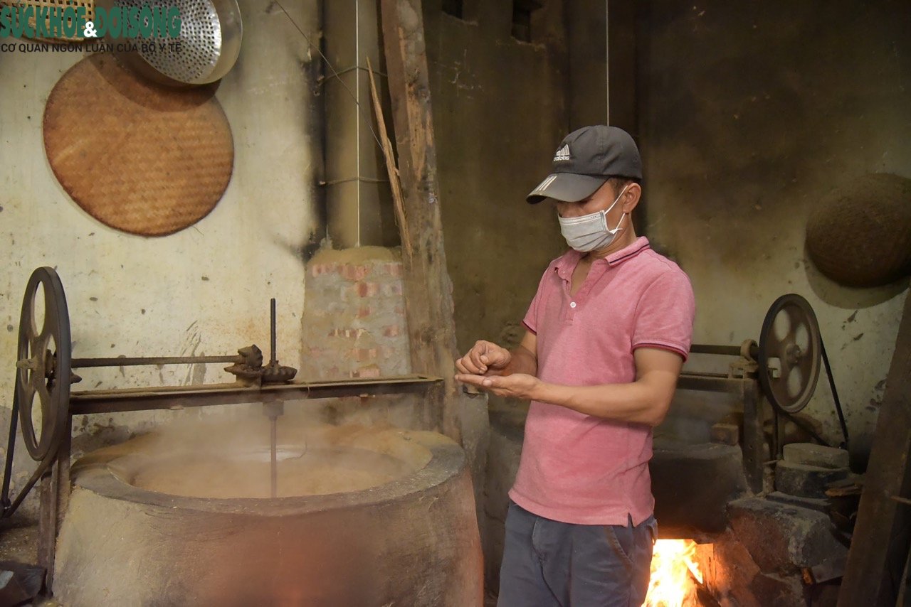 Làng Mễ Trì rực lửa, tiếng chày rộn vang vào mùa cốm lớn nhất trong năm - Ảnh 6.