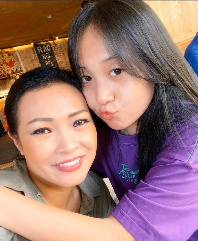 Đàm Vĩnh Hưng và những sao Việt bí mật khi &quot;lên chức&quot; bố mẹ  - Ảnh 7.