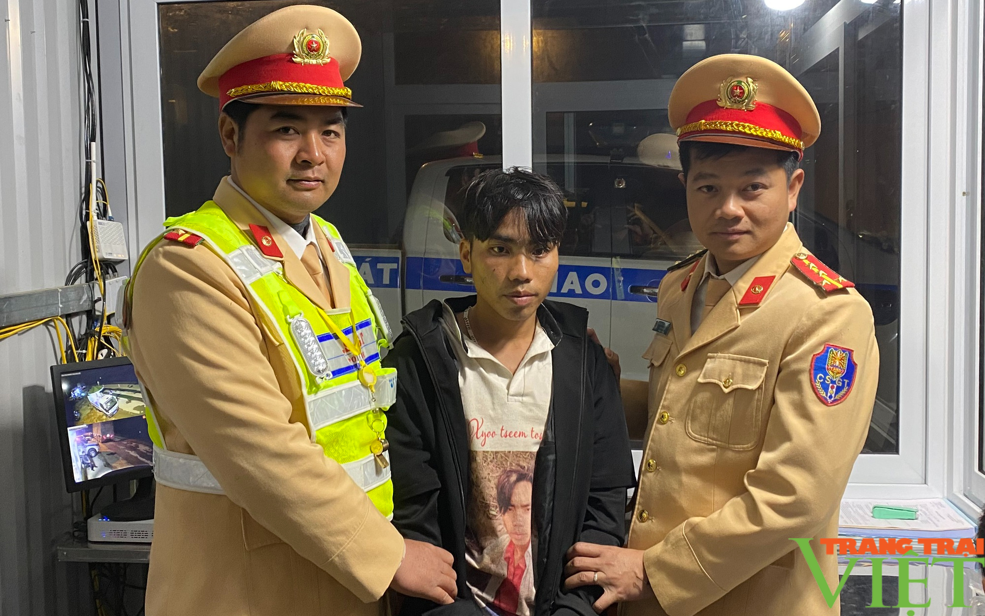 Người Chiến sỹ Công an yêu nghề, nhiệt huyết với công việc - Ảnh 3. Người Chiến sỹ Công an yêu nghề, nhiệt huyết với công việc - Ảnh 3.