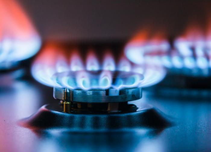 Vụ nổ Nord Stream: Ba Lan &quot;giết hai con chim bằng một viên đá&quot; - Ảnh 1.