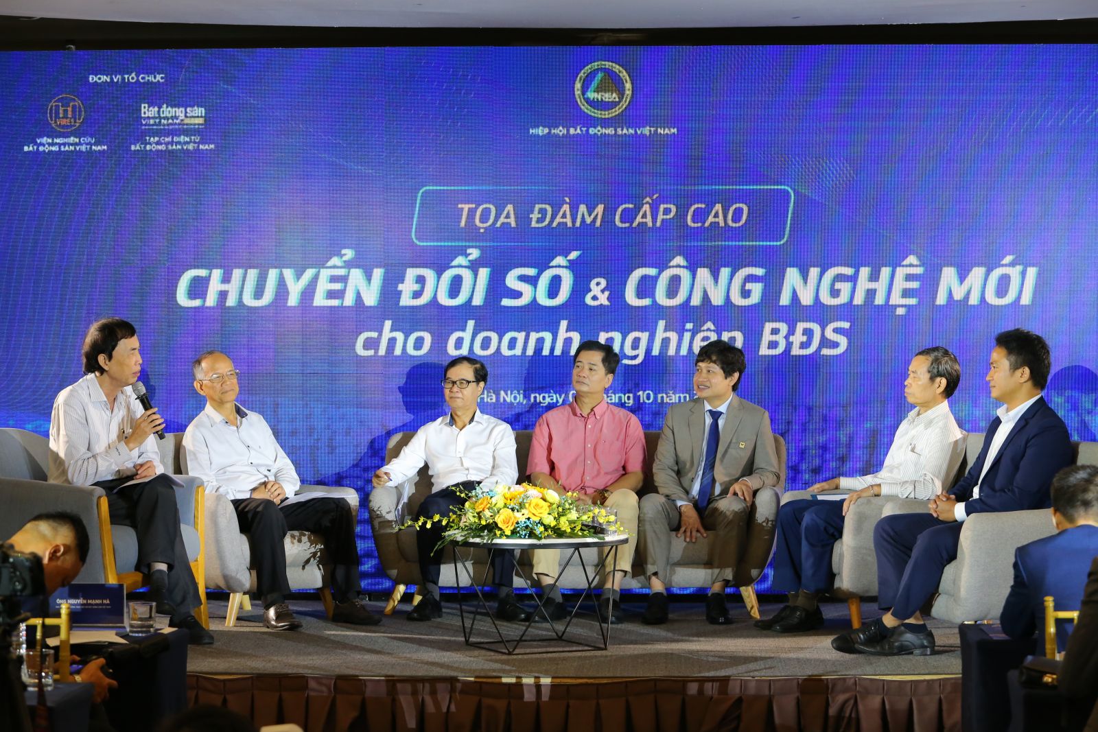 Chuyển đổi số là xu thế tất yếu đối với lĩnh vực bất động sản - Ảnh 2. Chuyển đổi số là xu thế tất yếu đối với lĩnh vực bất động sản - Ảnh 2.