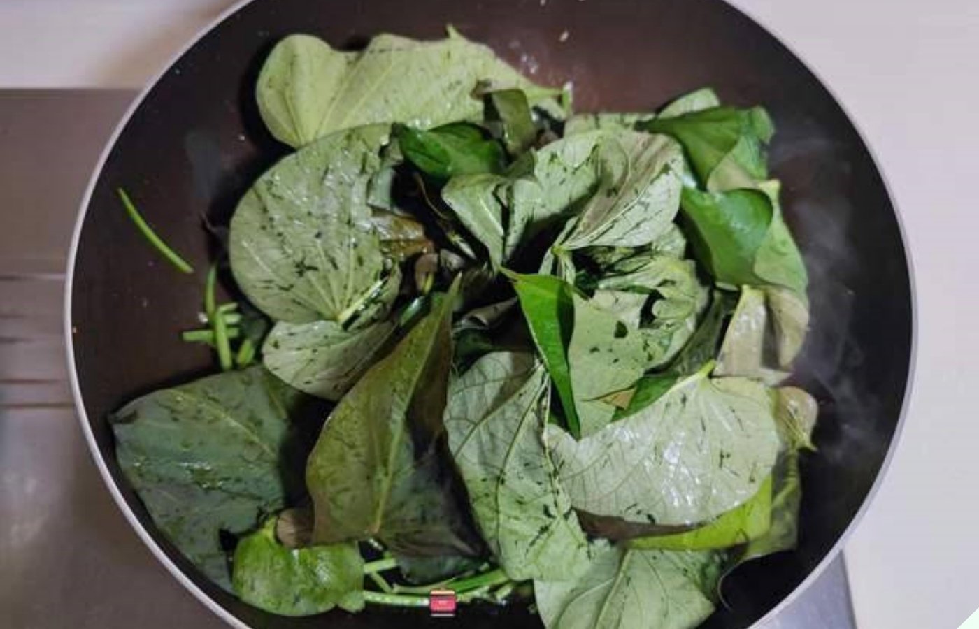 Loại rau là “nhân sâm trường thọ” ở Nhật săn lùng không có mà mua, người Việt giá rẻ lại bán đầy chợ - Ảnh 11.