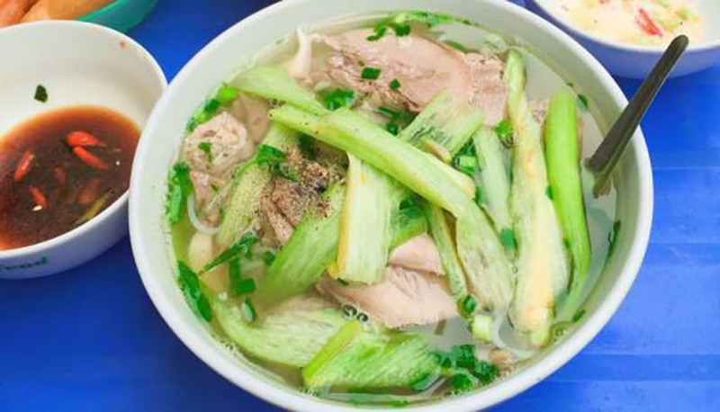 Loại cây dại vứt đâu mọc đấy ở các làng quê Việt Nam, xưa cho chẳng ai lấy nay hóa “mỏ vàng” - Ảnh 7.