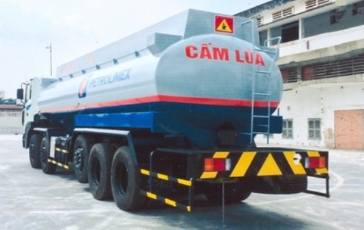 Điều chỉnh chi phí vận chuyển xăng dầu từ ngày 11-10 - Ảnh 1.