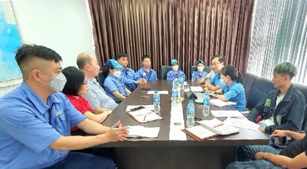 Giám đốc bị điều chuyển về công ty mẹ vì thô lỗ với công nhân Việt - Ảnh 1.