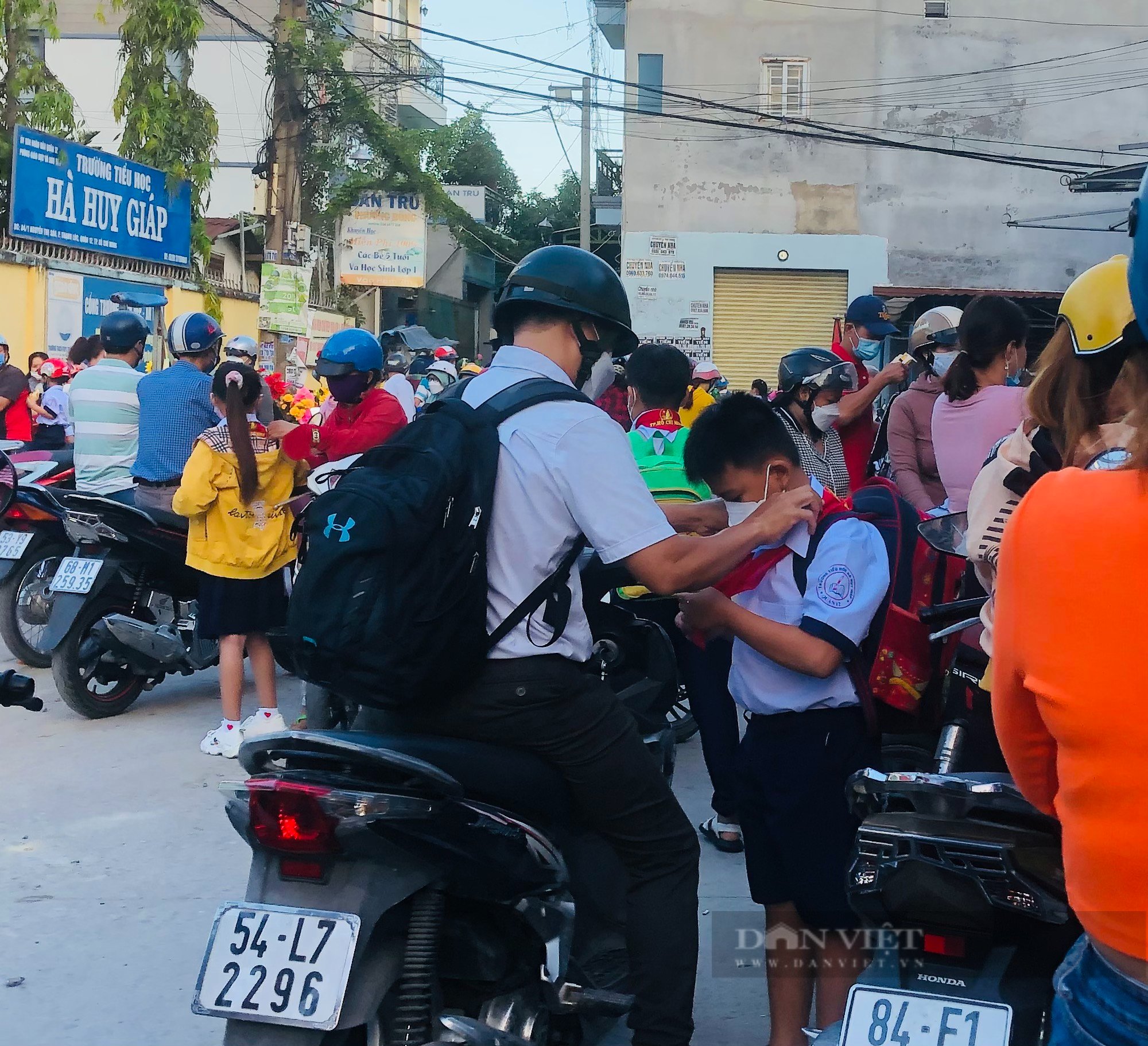 TP.HCM: Sở GDĐT yêu cầu chấn chỉnh giờ vào học tại các cơ sở giáo dục - Ảnh 1. TP.HCM: Sở GDĐT yêu cầu chấn chỉnh giờ vào học tại các cơ sở giáo dục - Ảnh 1.