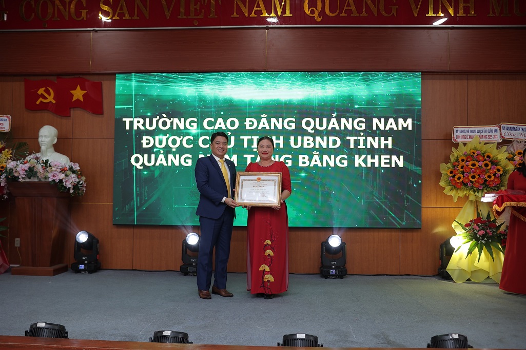 Trường Cao đẳng Quảng Nam đón 1.650 tân học sinh, sinh viên nhập học - Ảnh 2. Trường Cao đẳng Quảng Nam đón 1.650 tân học sinh, sinh viên nhập học - Ảnh 2.