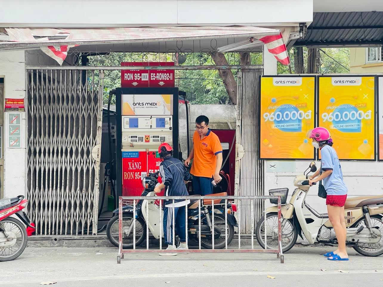 Rút ngắn chu kỳ điều chỉnh giá xăng dầu để sát với thực tế - Ảnh 9. Rút ngắn chu kỳ điều chỉnh giá xăng dầu để sát với thực tế - Ảnh 9.