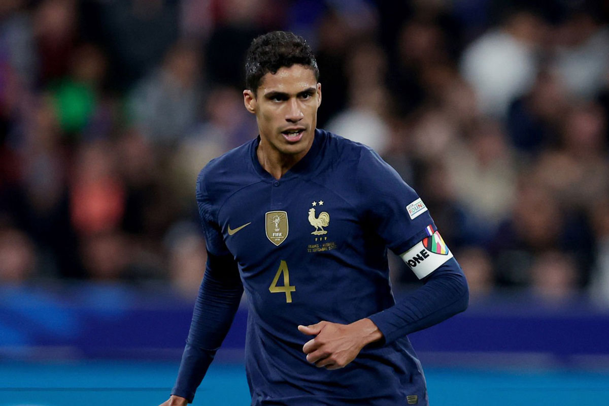 HLV Deschamps công bố danh sách 26 tuyển thủ Pháp dự World Cup 2022: Varane góp mặt - Ảnh 1.