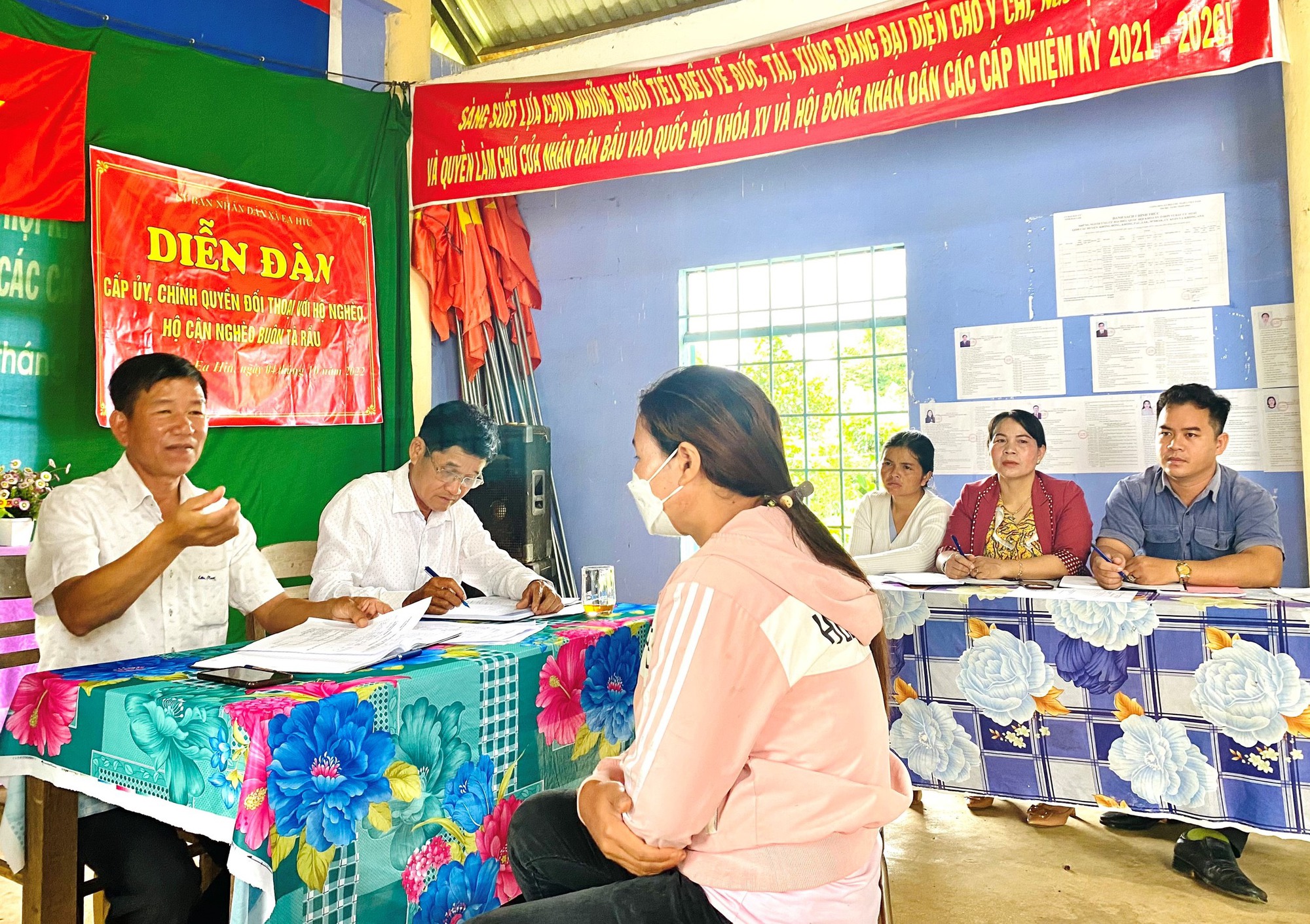 Tích cực đẩy nhanh công tác rà soát và công nhận hộ nghèo, cận nghèo tại Đắk Lắk - Ảnh 3.
