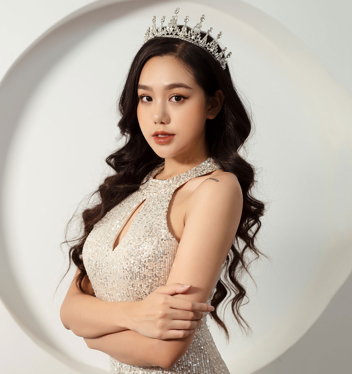 Hot girl Hà Thanh &quot;tiếp lửa&quot; cho ĐT Pháp trong chương trình Nóng cùng World Cup 2022 - Ảnh 8.