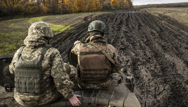 Nóng chiến sự: Ukraine giải phóng 12 khu định cư ở Luhansk, được đà tấn công kho đạn của Nga ngoài chiến tuyến - Ảnh 1.