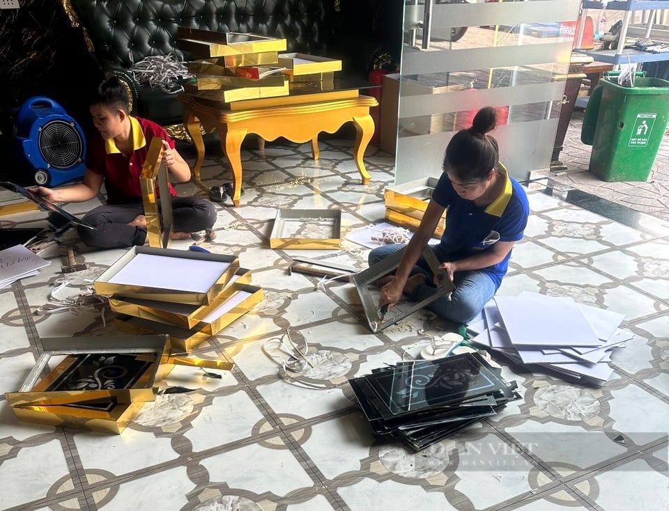 Hàng chục chủ quán karaoke ở TP.HCM kêu cứu khẩn cấp về yêu cầu phòng cháy, chữa cháy - Ảnh 2.
