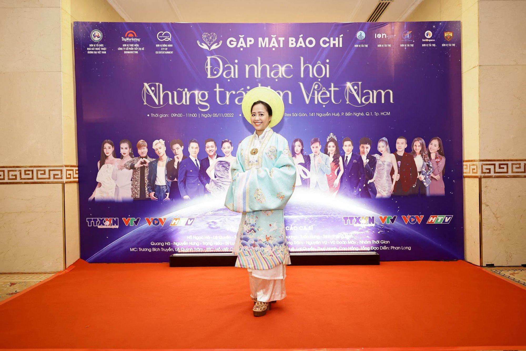 Vì sao Nữ hoàng tên miền Lê Thuý Hạnh hỗ trợ ekip làm chương trình Đại Nhạc Hội &quot; Những Trái Tim Việt Nam&quot;? - Ảnh 4.
