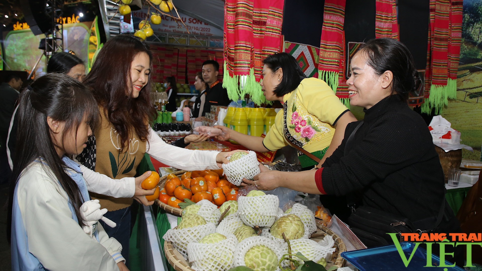 Sơn La đẩy mạnh quảng bá các sản phẩm đặc trưng - Ảnh 8.