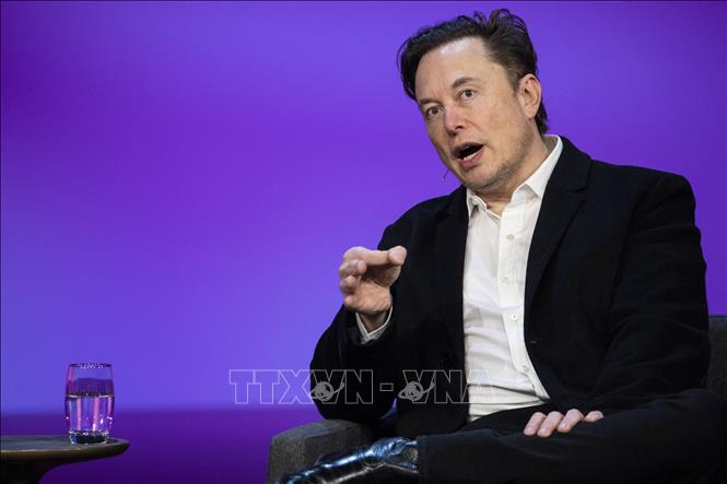 Tỷ phú Elon Musk có khả năng từ bỏ vai trò CEO ở cả Twitter và Tesla - Ảnh 1. Tỷ phú Elon Musk có khả năng từ bỏ vai trò CEO ở cả Twitter và Tesla - Ảnh 1.