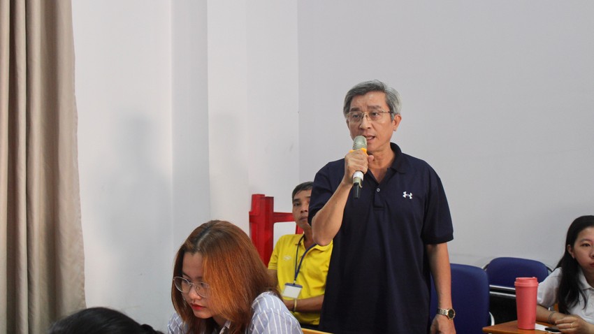 Sau kỳ họp Quốc hội, cử tri vẫn bức xúc các vấn đề xăng dầu, nghỉ việc - Ảnh 3.