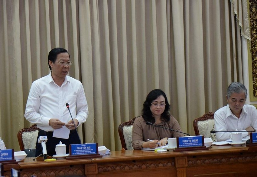 Chủ tịch TP.HCM: Công nhân mất việc tại Đồng Nai, Bình Dương cũng là &quot;gánh nặng&quot; của thành phố - Ảnh 3.